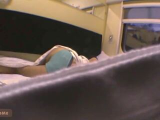 Lady Masturbate on the Public Train, Free adult video 83 | xHamster