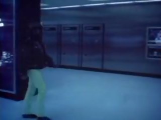 Midnight hustle 1975: amerikāņi x nominālā filma izstāde 6c
