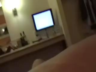 Brittiläinen strumpet sisään an amatööri näköinen fmm sisään a hotellin huone